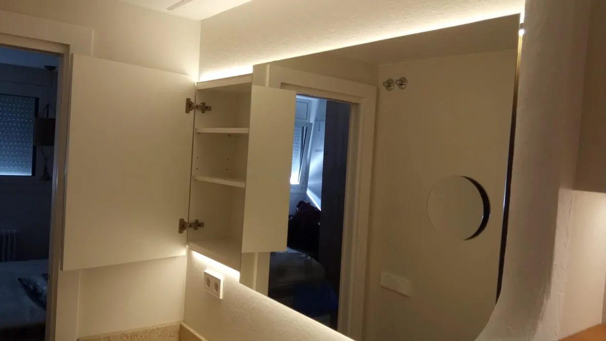 Baño renovado con microcemento