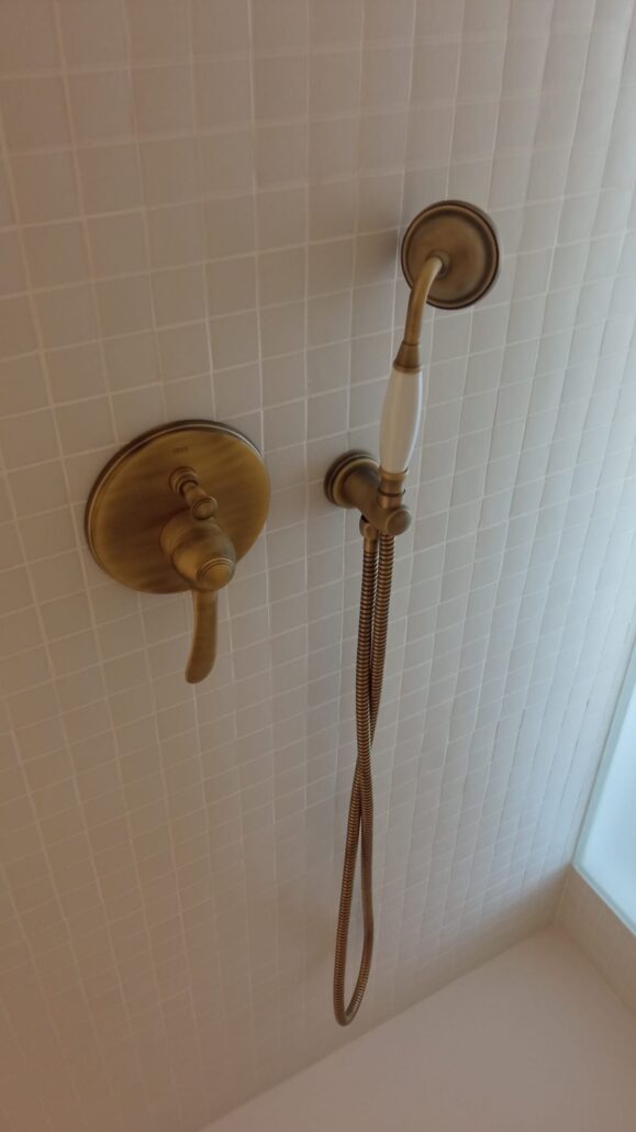 Baño contemporáneo en Barcelona